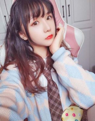 女闺蜜鞋袜调教女虐女_高清高清完整版播放