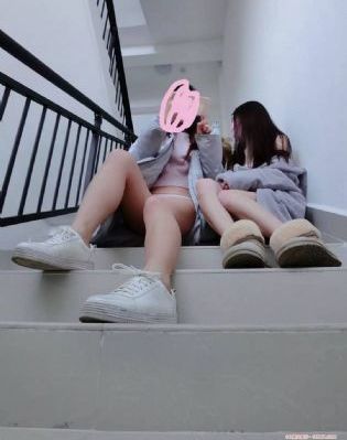 已婚护士的慰藉_HD电影完整版